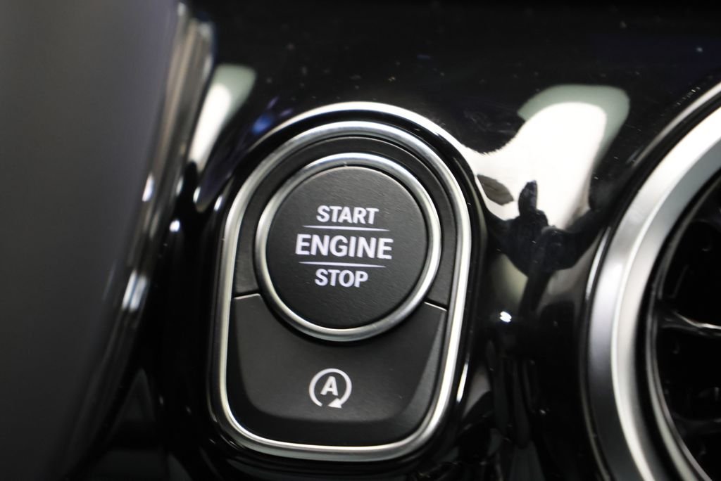Certified Used 2026 Polar White Mercedes-Benz GLA 250 image 24