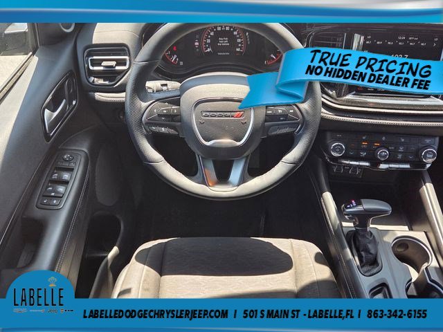 Used 2024 Red Oxide Dodge SXT image 10