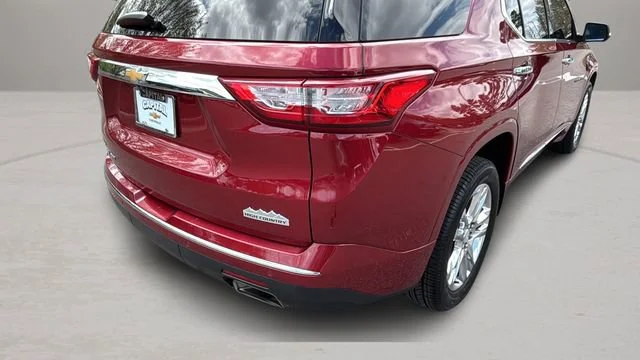 Used 2021 Cajun Red Tintcoat Chevrolet High Country image 37