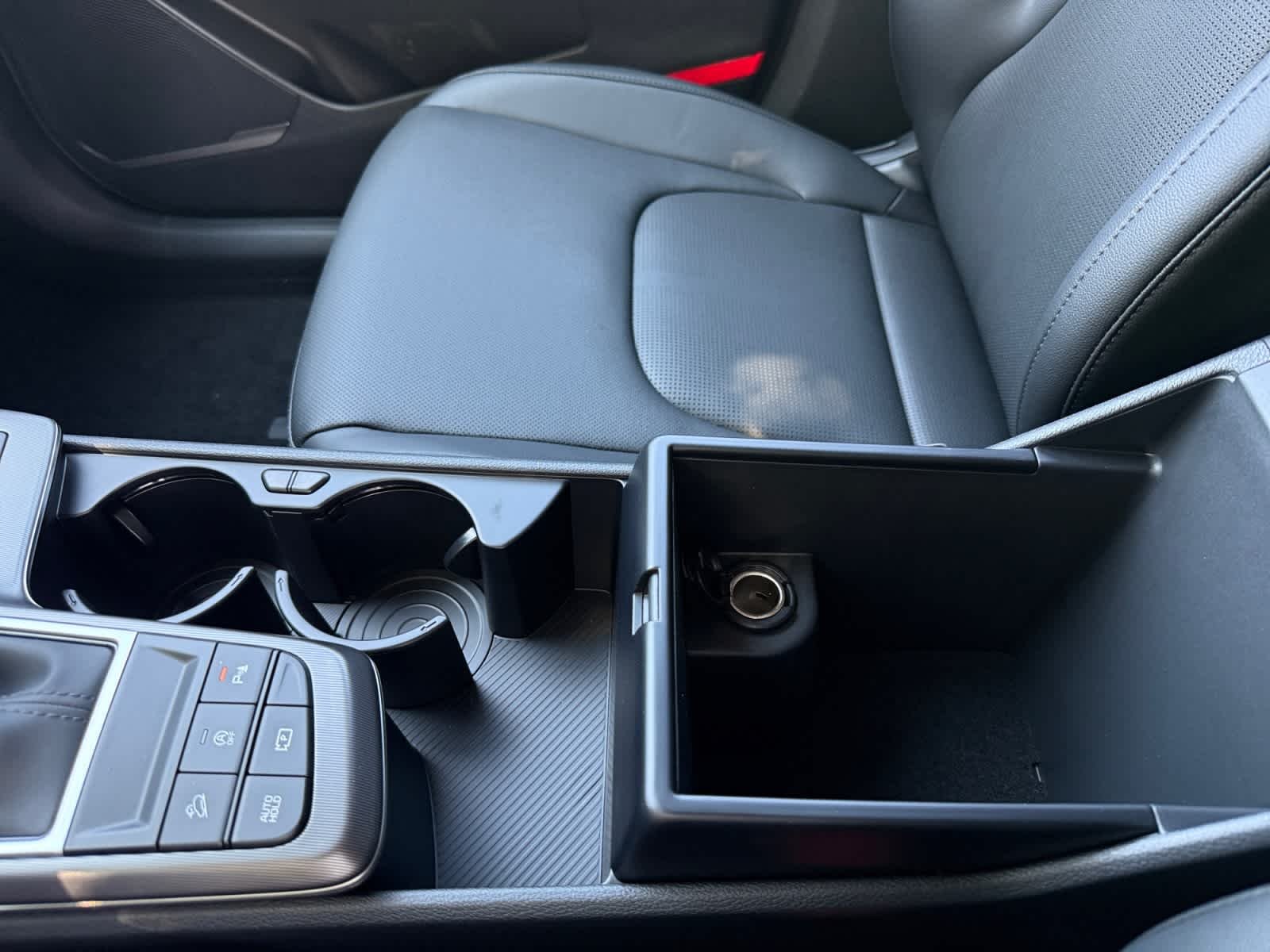 New 2027 Ebony Black Kia EX image 18