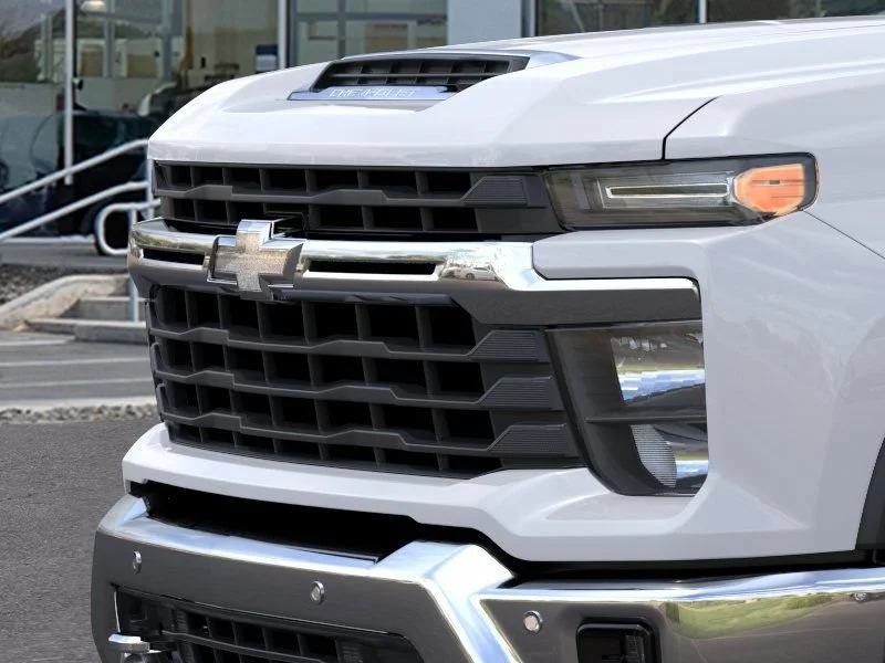 New 2026 Summit White Chevrolet LT image 13