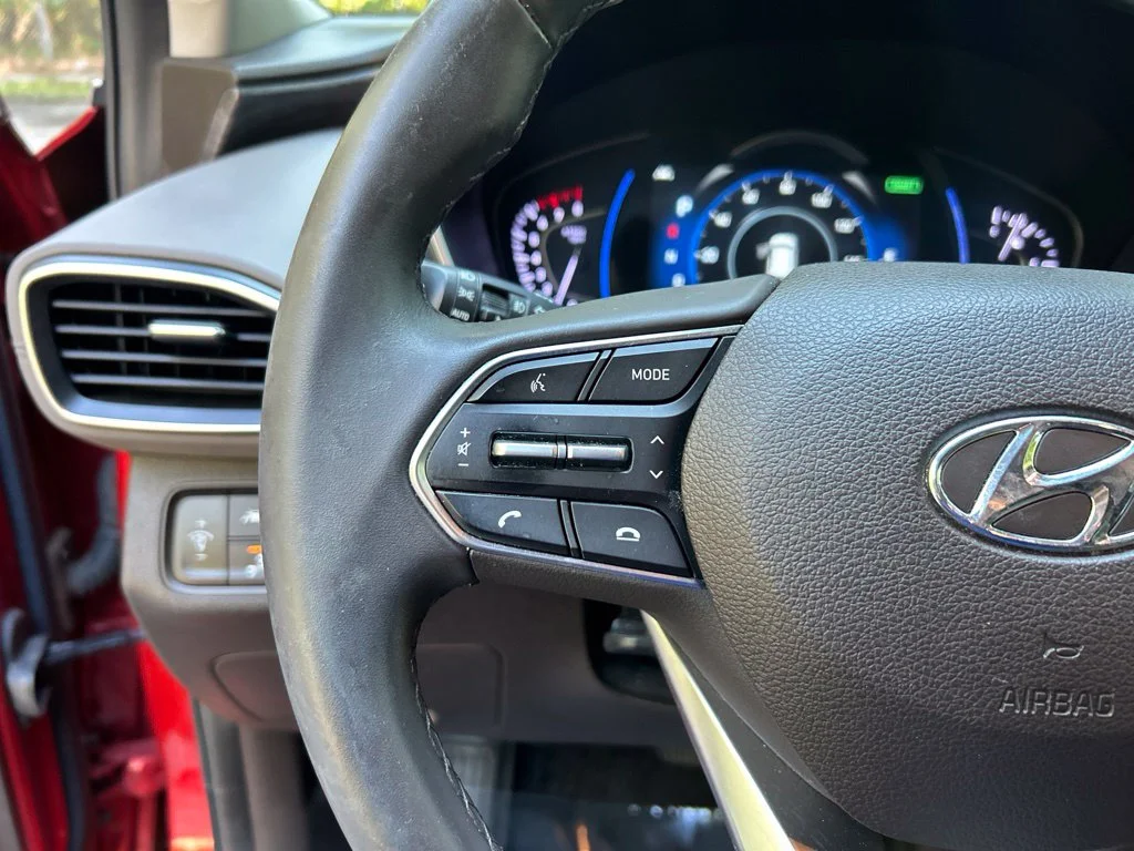 Used 2019 Orange Hyundai SEL Plus image 23
