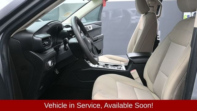Used 2021 Silver Ford Base image 10