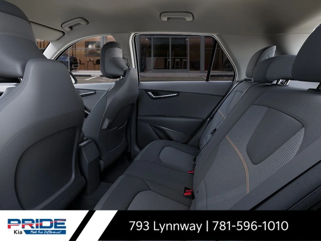 New 2026 Snow White Pearl Kia LX image 19
