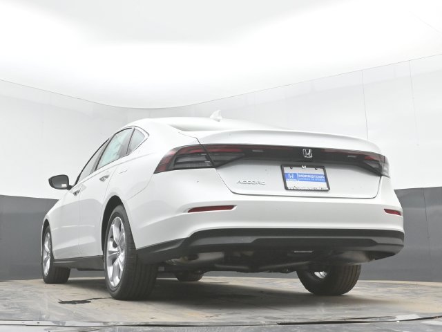 New 2026 Platinum White Pearl Honda LX image 37