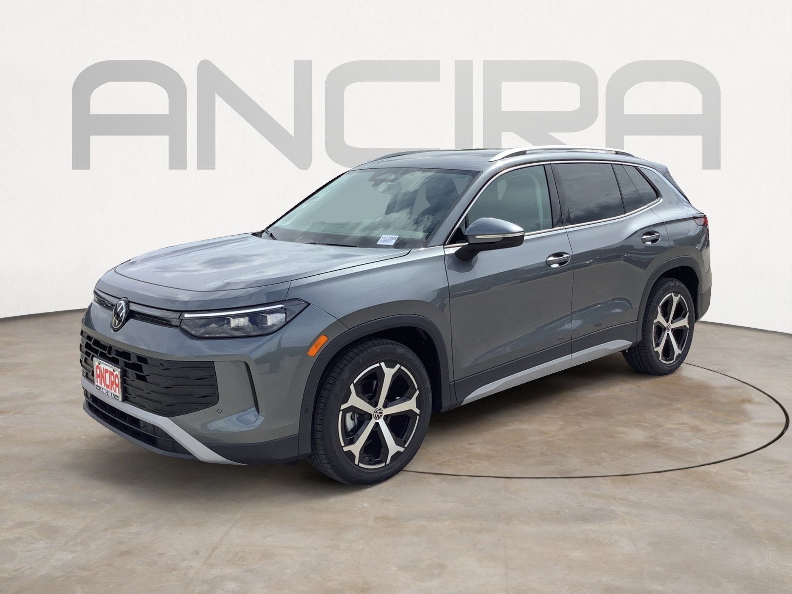 New 2026 Platinum Gray Metallic Volkswagen SE image 4