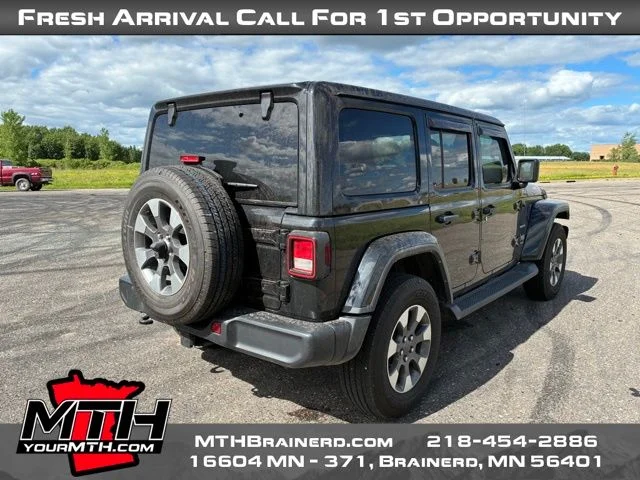 Certified Used 2023 Black Jeep Sahara image 8