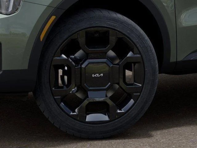 New 2026 Jungle Green Kia X-Line EX AWD image 9