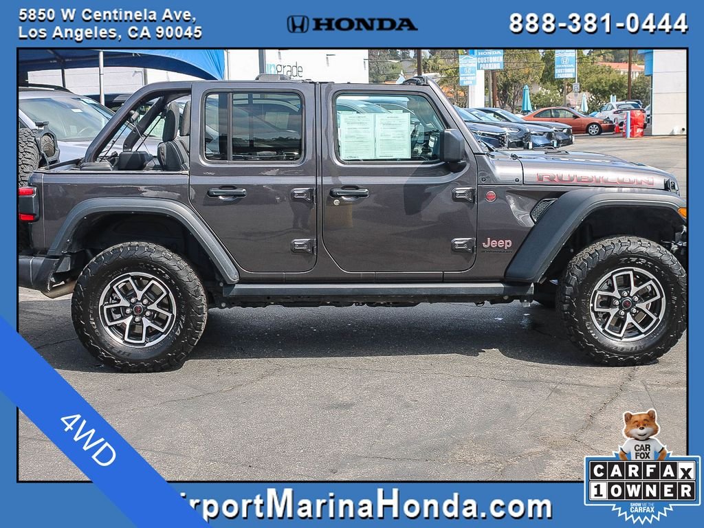 Used 2025 Crystal Metallic Jeep Rubicon image 3