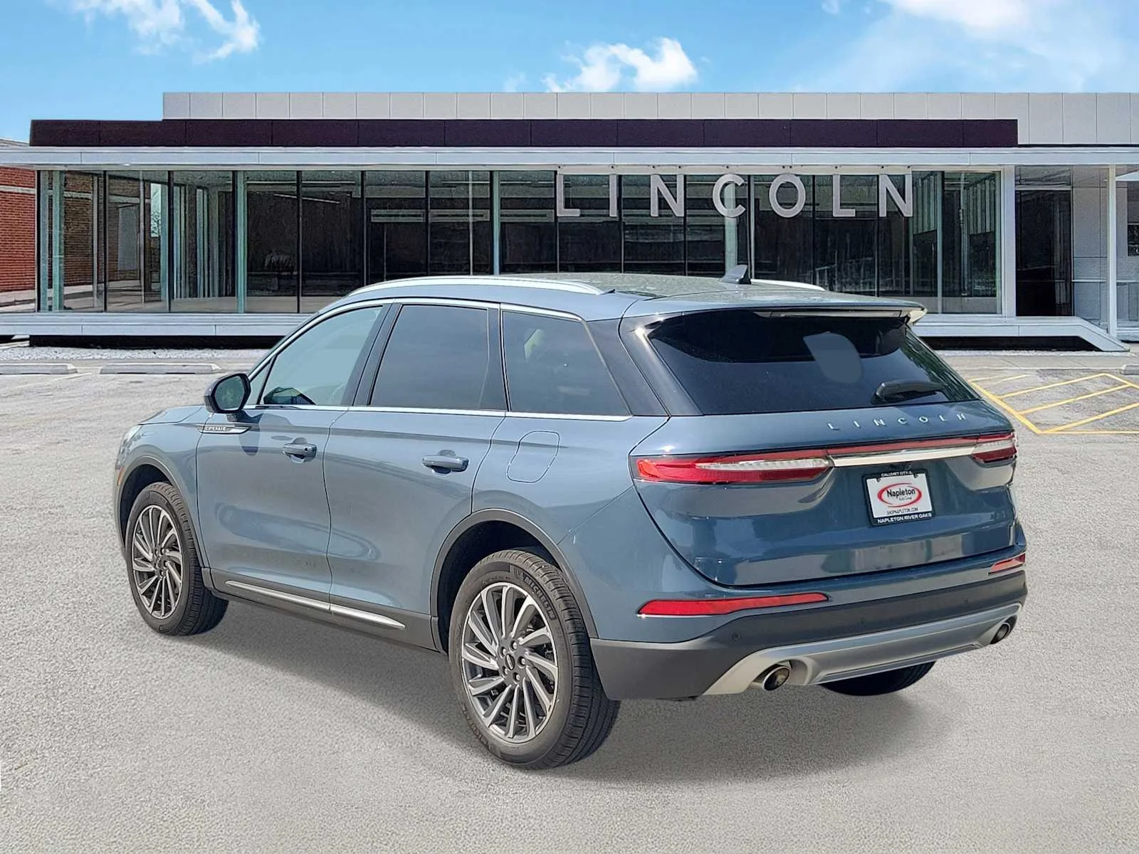 Used 2023 Vapor Blue Lincoln Reserve image 4