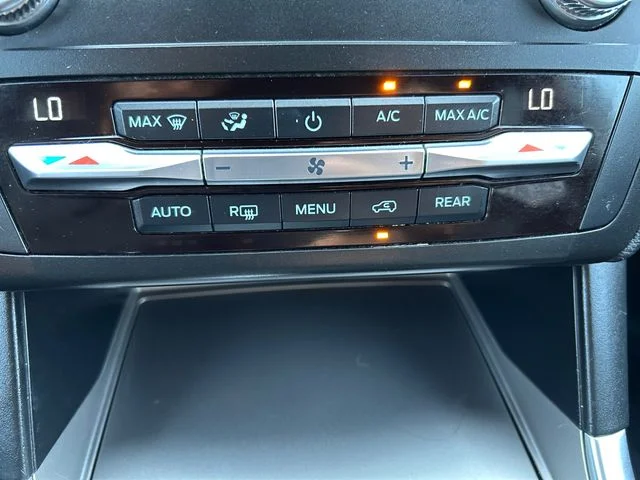 Used 2020 Gray Ford XLT image 30