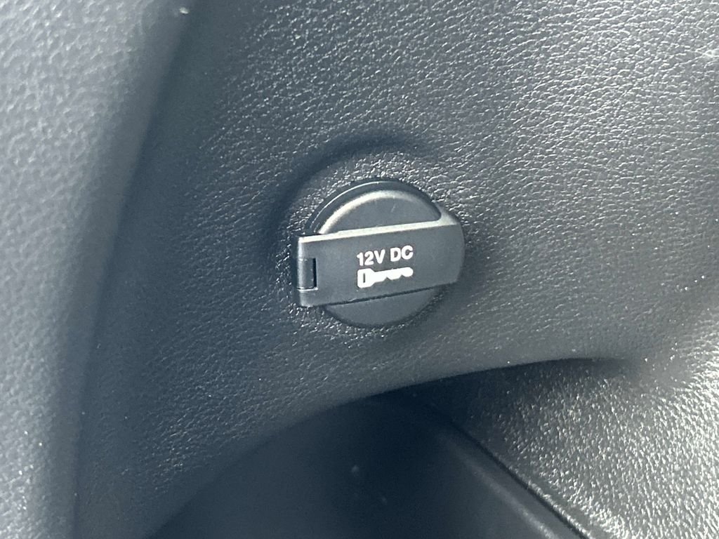 Used 2018 White Jeep Trailhawk image 13