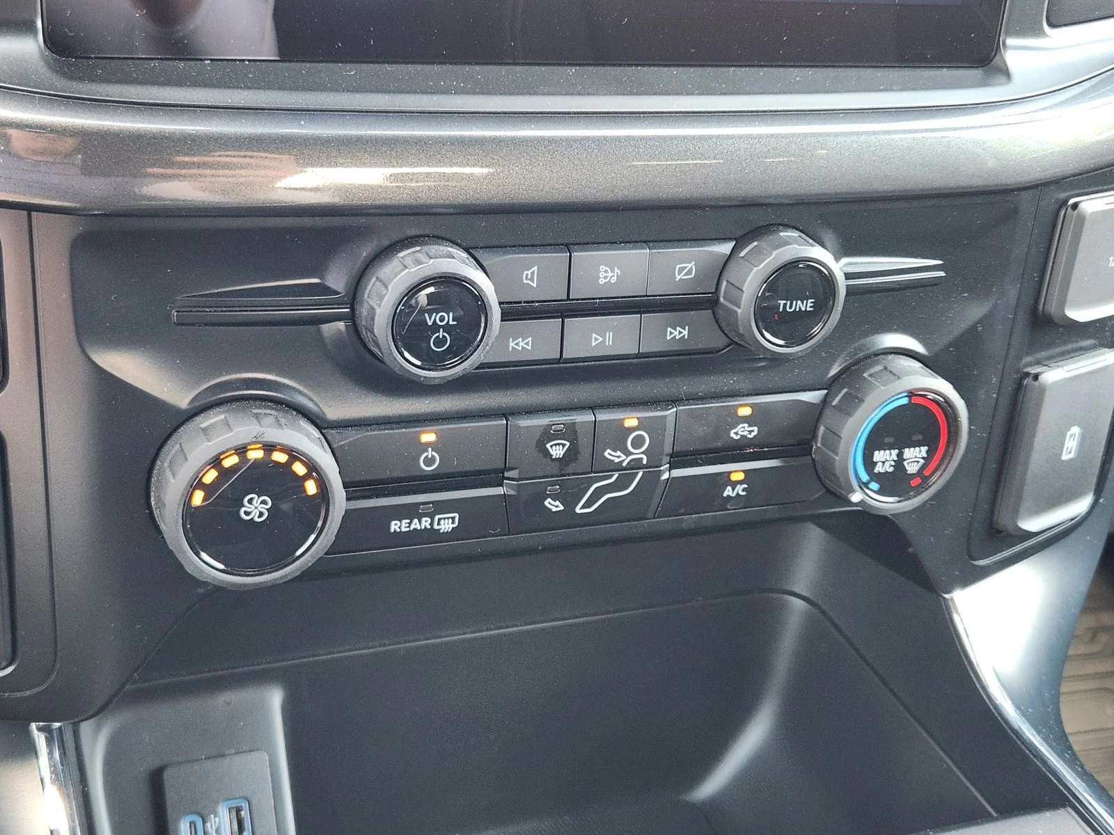 Used 2024 White Ford STX image 18