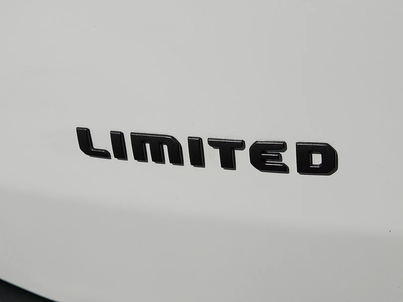 New 2026 White Jeep LIMITED 4X4 image 9