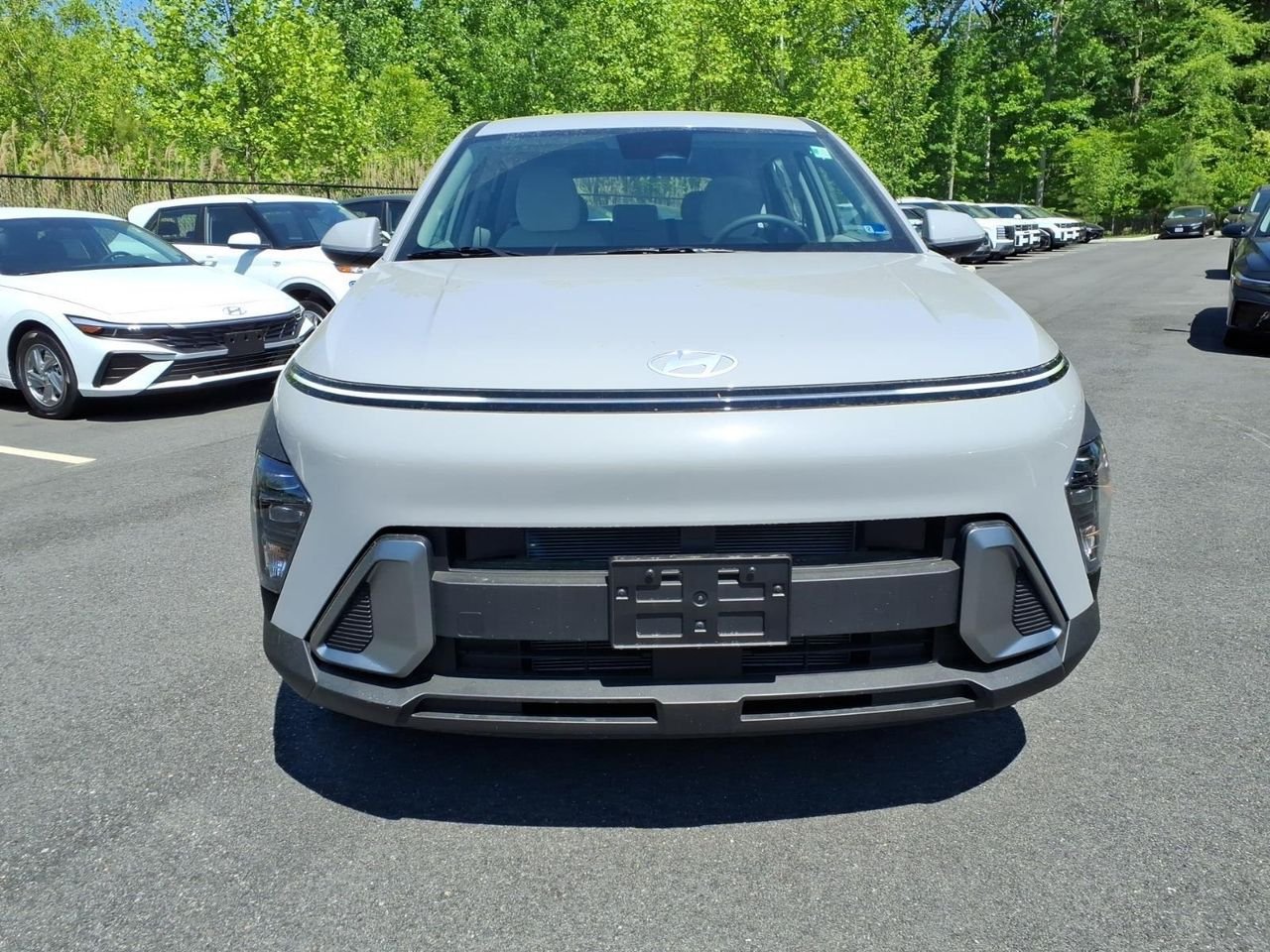 New 2026 Cyber Gray Metallic Hyundai SE FWD image 3