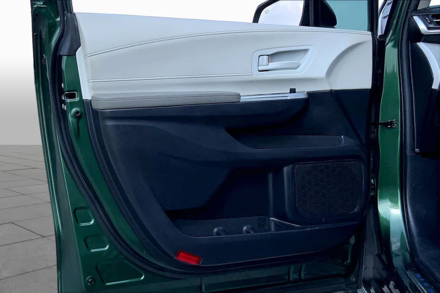 Used 2025 Cypress Toyota LE image 21