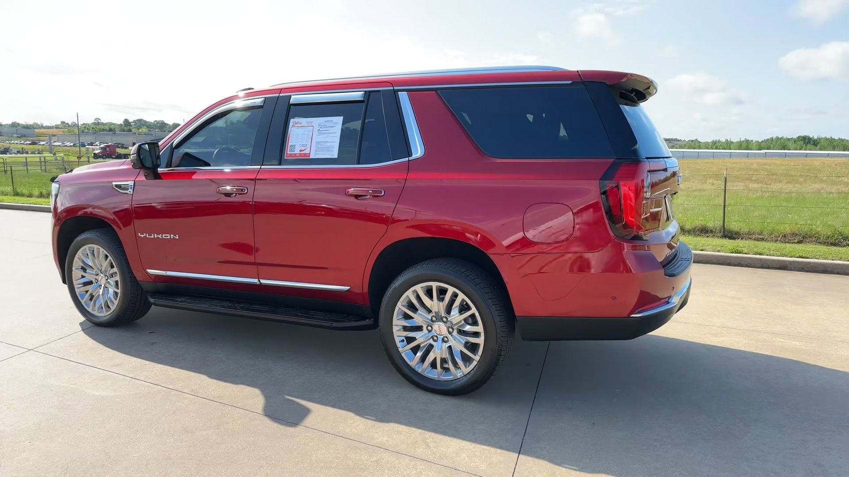 Used 2025 Volcanic Red Tintcoat GMC Elevation image 7