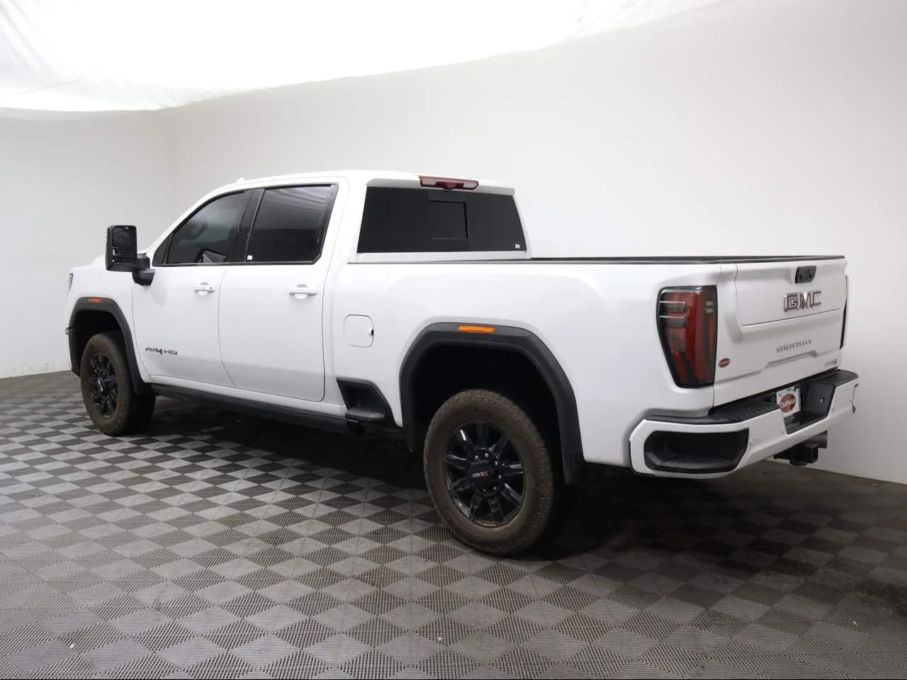 Used 2025 Summit White GMC AT4 image 2