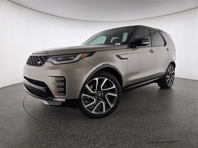 2025 Land Rover Discovery Dynamic SE