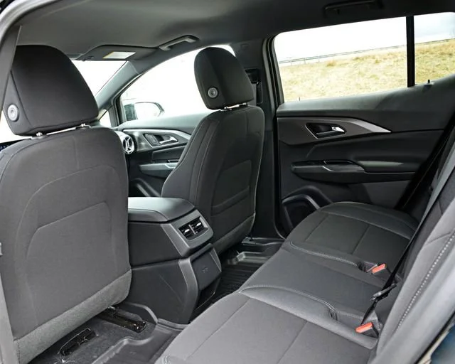 New 2026 Black Chevrolet LT image 30