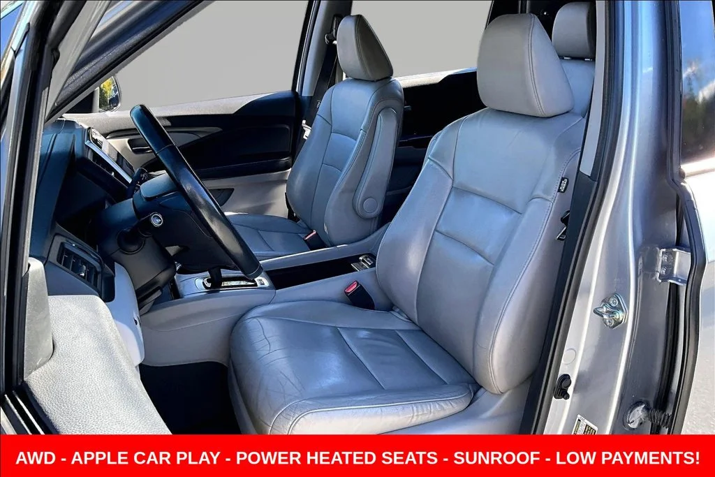 Used 2016  Honda EX-L image 24