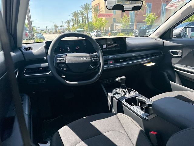 New 2026 Steel Gray Kia LXS image 22