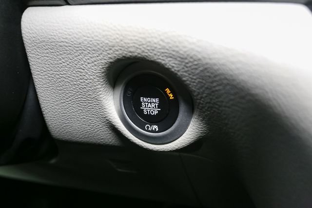 Used 2023 Silver Chrysler Touring L image 30