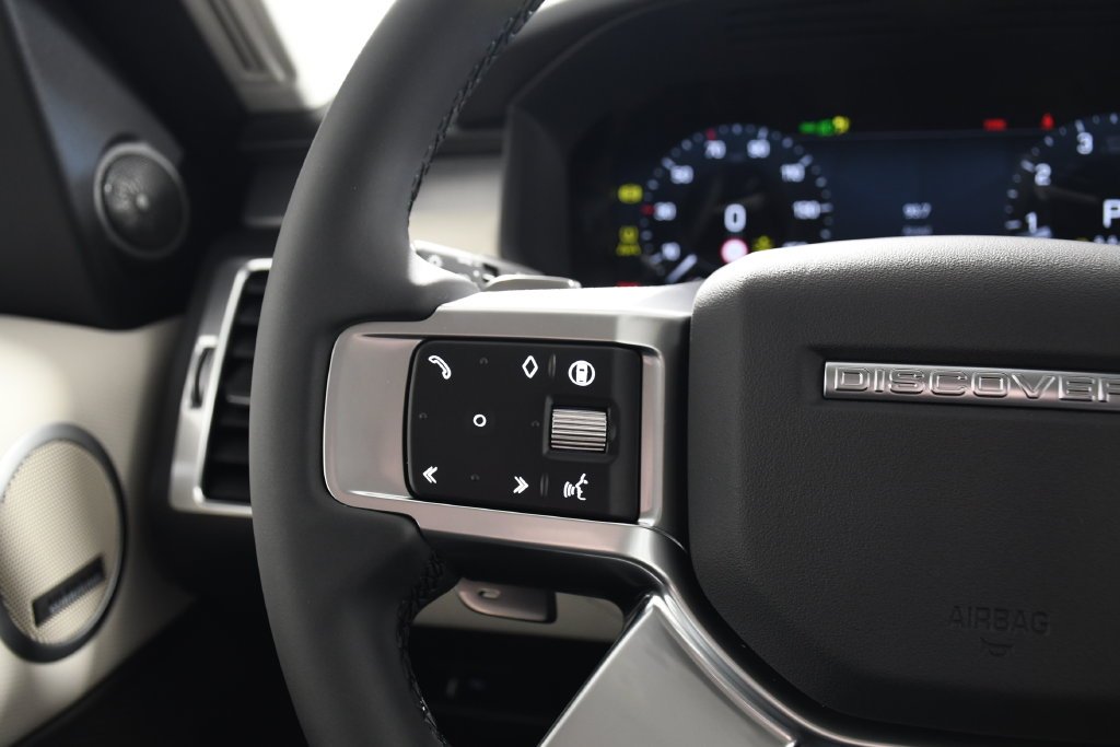 Certified Used 2026 Fuji White Land Rover Gemini Edition image 29