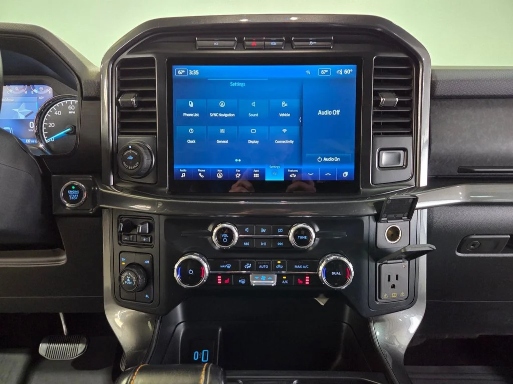 Used 2023 Silver Ford Tremor image 25