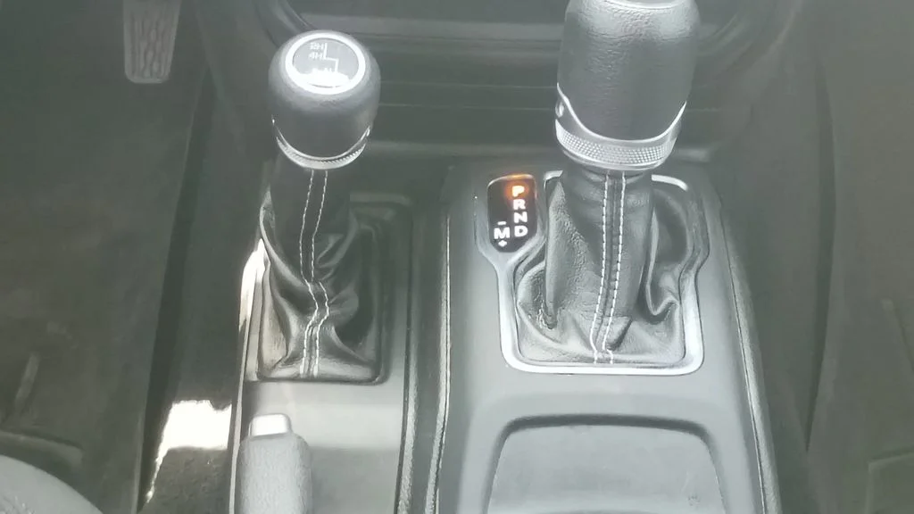 Used 2020 Gray Jeep Overland image 23
