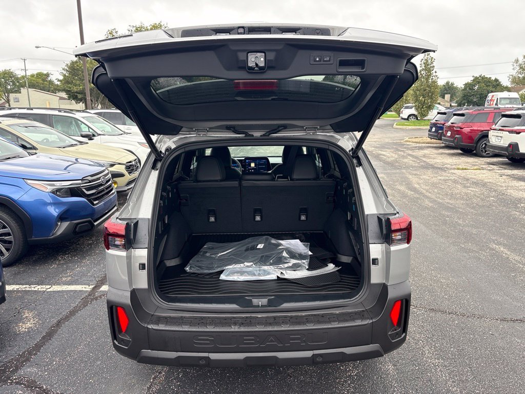 New 2026 RIVER ROCK PEARL Subaru Premium image 8