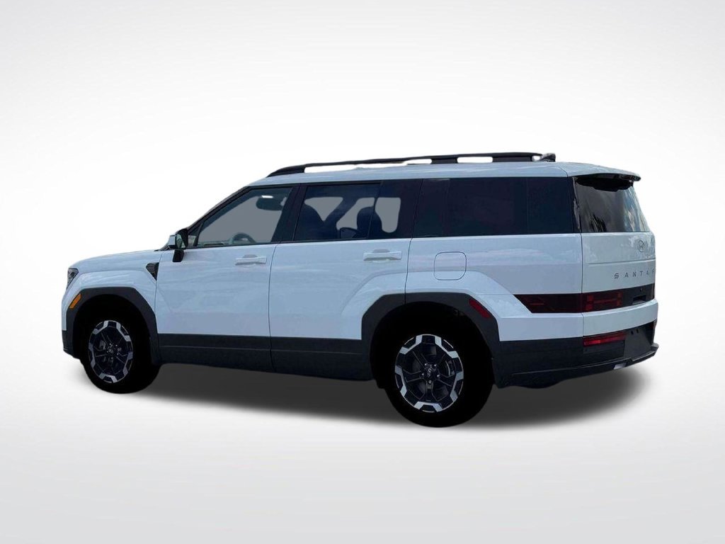 New 2026 White Hyundai SEL FWD image 23
