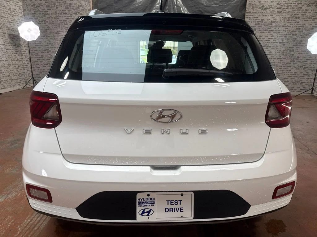 New 2026 Lunar White W/Black Roof Hyundai SEL image 6
