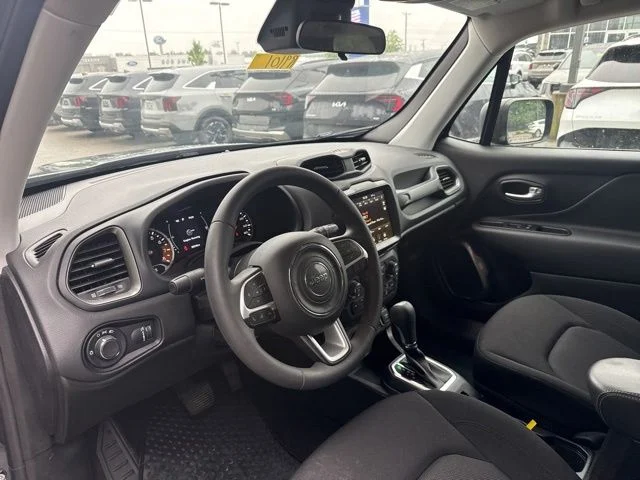 Photo 11