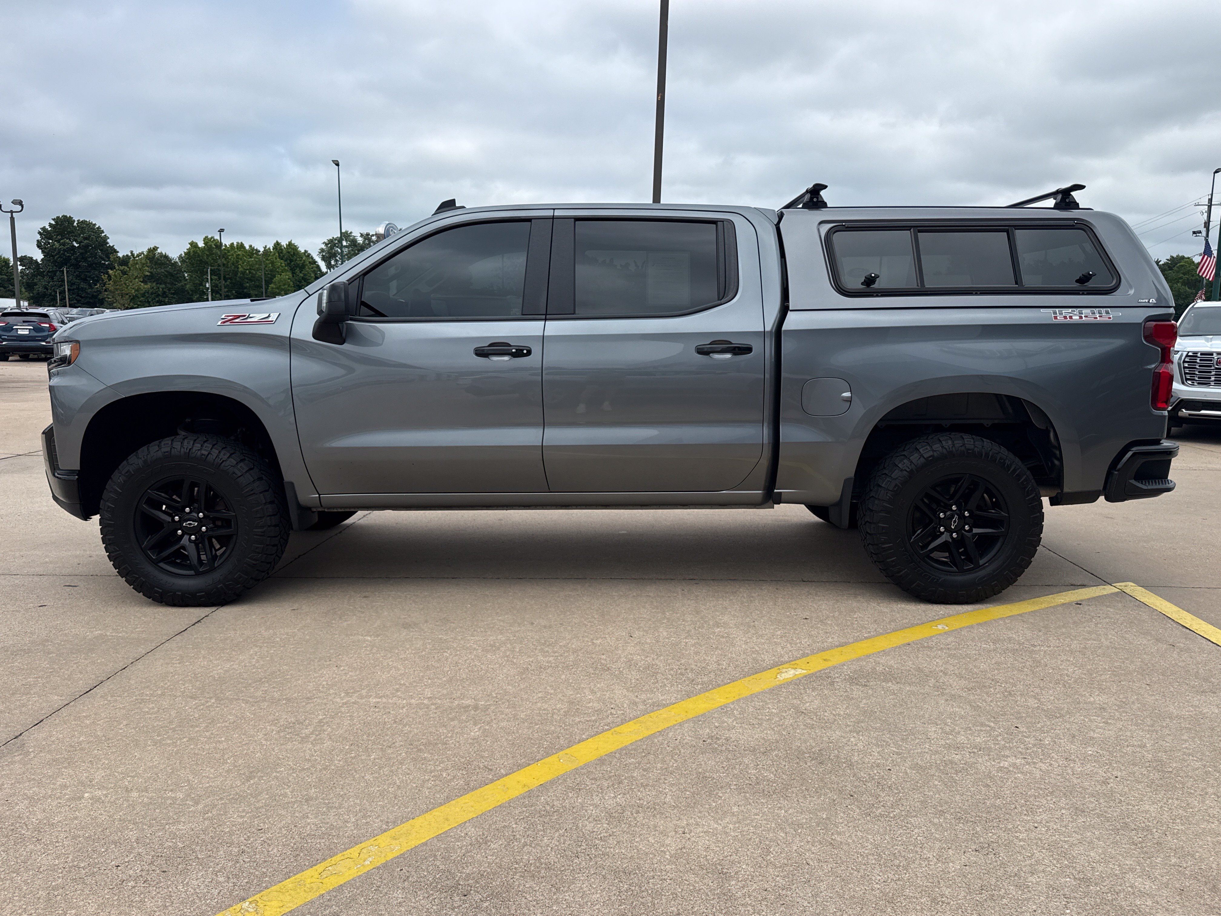 Used 2021 SATIN STEEL METALLIC Chevrolet LT Trail Boss image 10