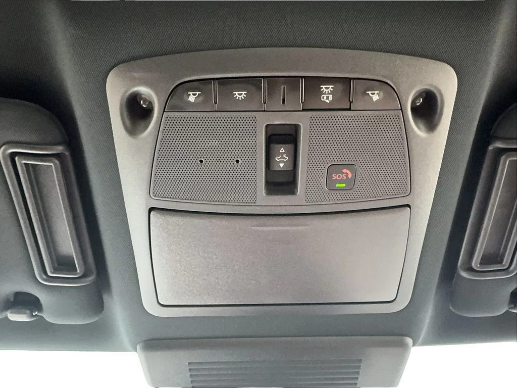 Used 2022 Black INFINITI Sensory image 45