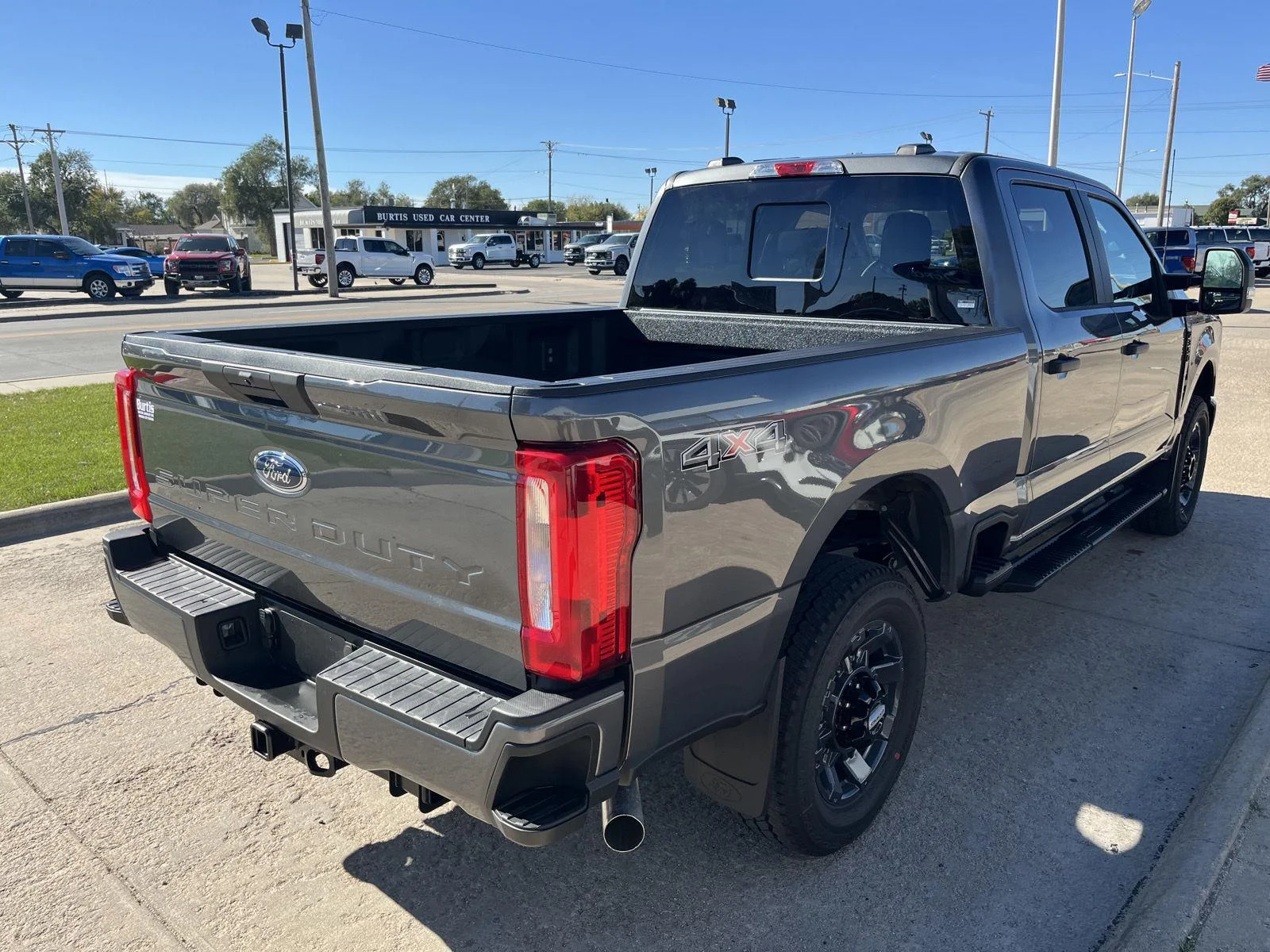 2026 Ford F-350 Super Duty XL - Photo 8