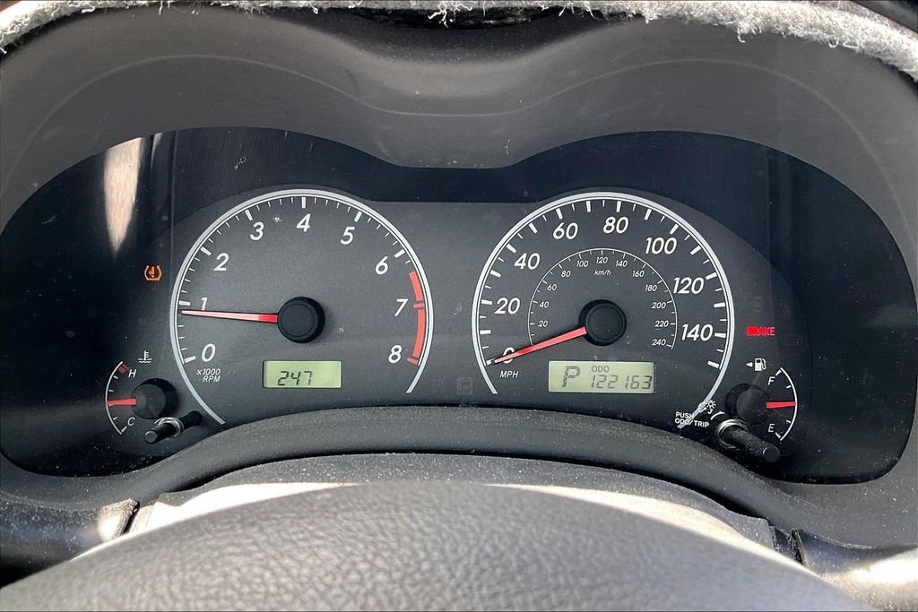 Used 2009 Silver Toyota Base image 22