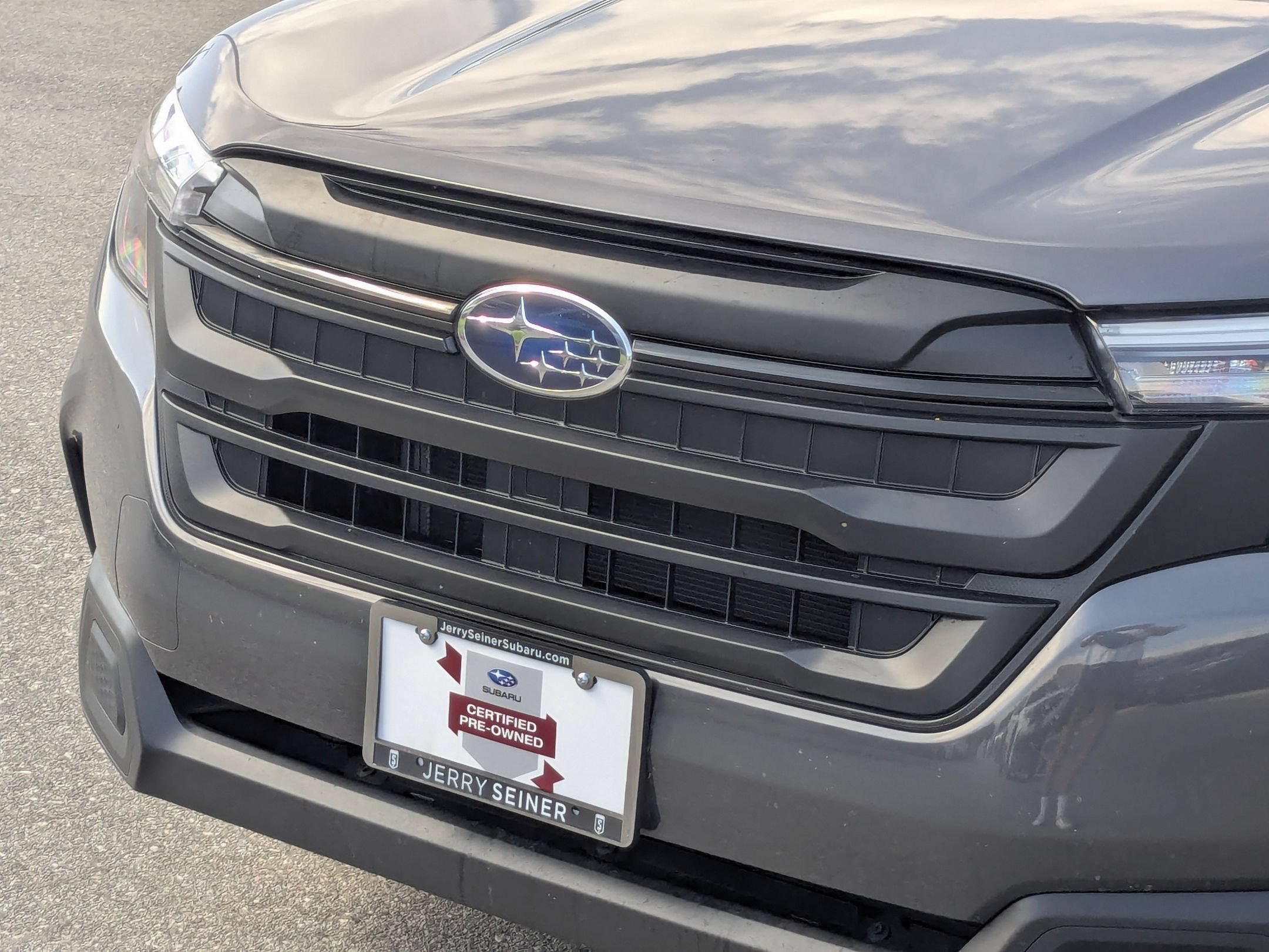 Certified Used 2025 Magnetite Gray Metallic Subaru Base image 9