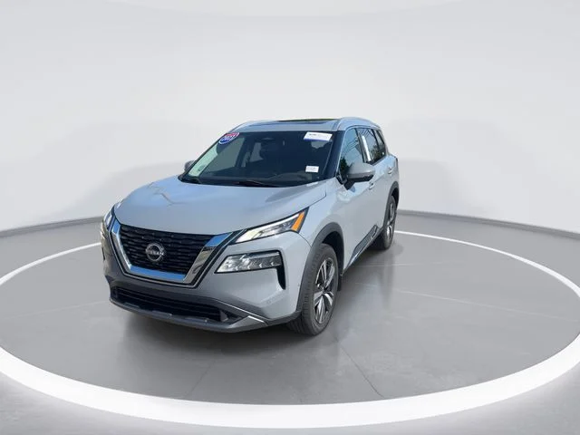 Used 2023 Gray Nissan SL image 2