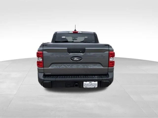 Used 2025 Gray Ford XLT image 5