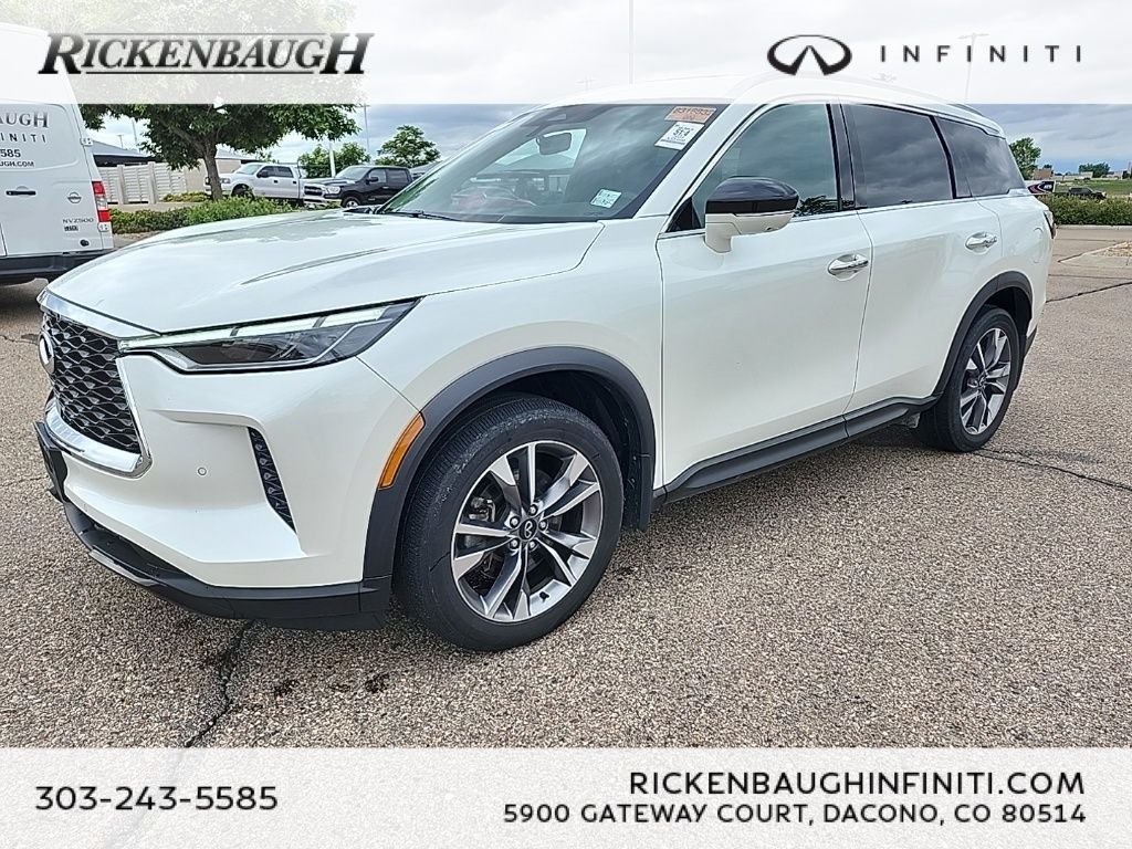 2023 INFINITI QX60 LUXE AWD's photo