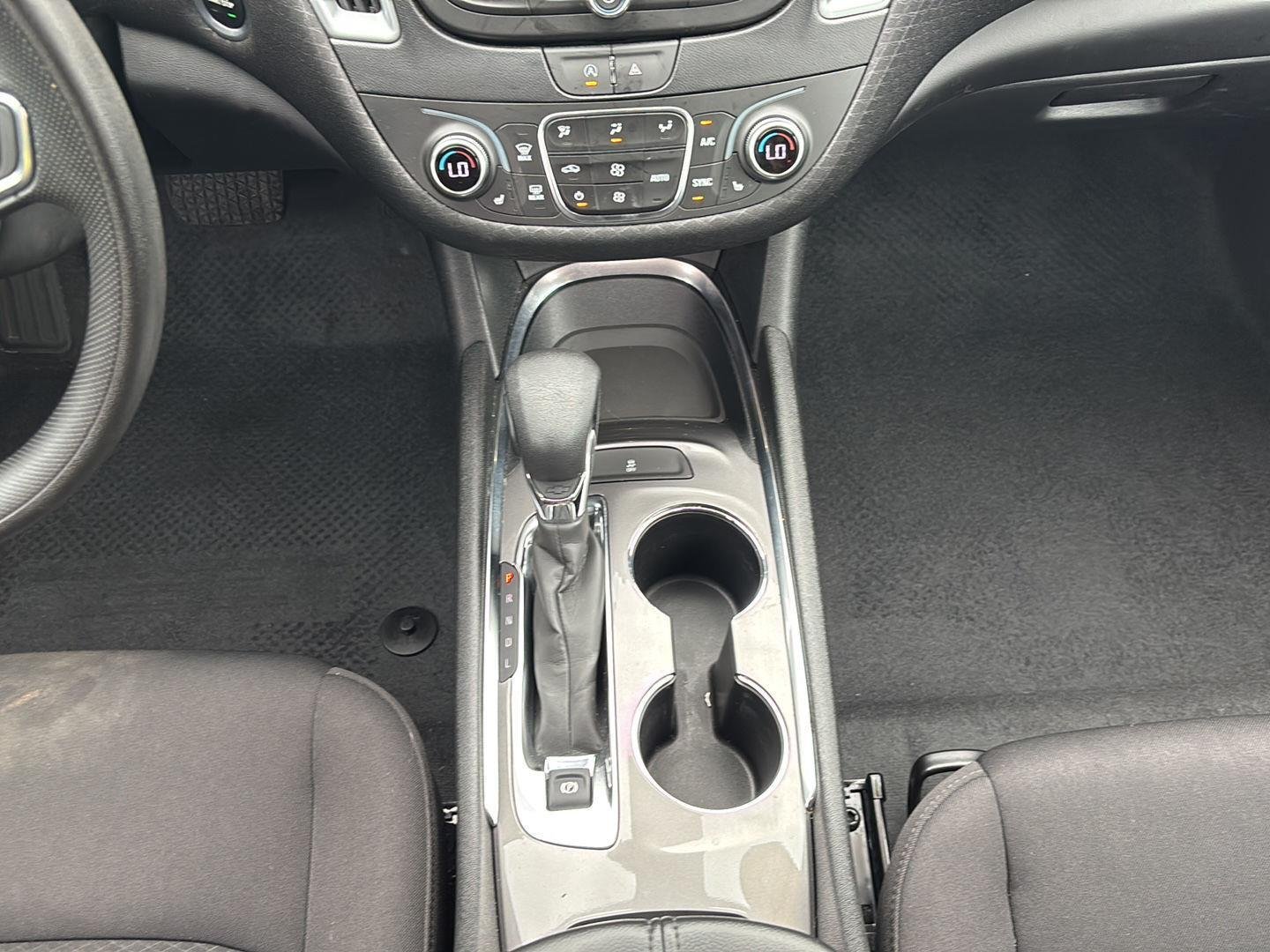 Used 2023 Mosaic Black Metallic Chevrolet  image 13