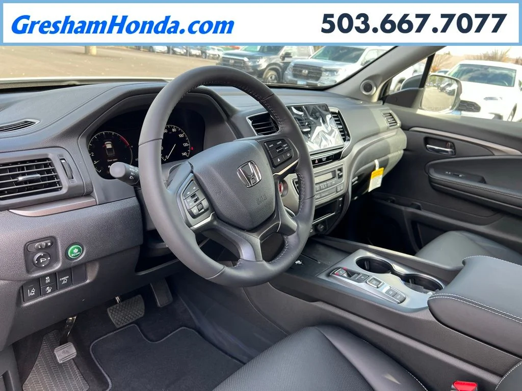 New 2026 Platinum White Pearl Honda RTL image 14