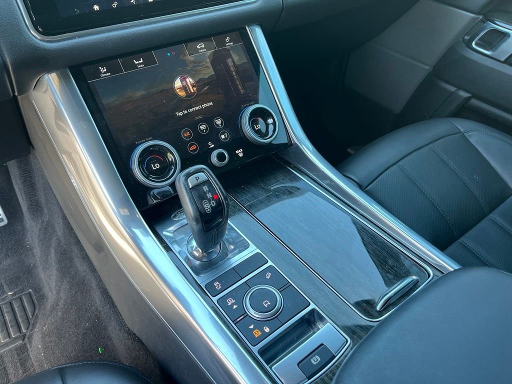 Used 2022 White Land Rover HSE Silver Edition image 39
