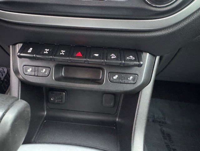 2020 Chevrolet Colorado ZR2 - Photo 19