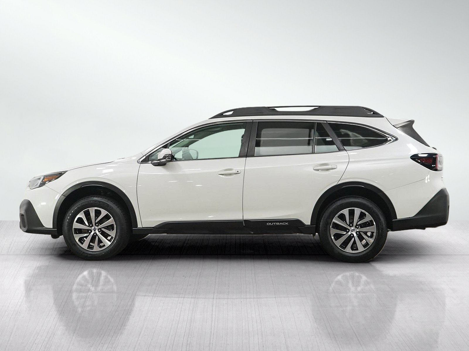 Used 2020 Subaru Outback Premium with VIN 4S4BTACC9L3128490 for sale in South Saint Paul, Minnesota