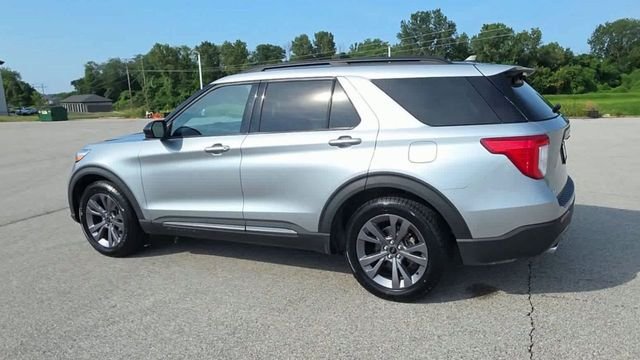 Used 2024 Silver Metallic Ford XLT image 5