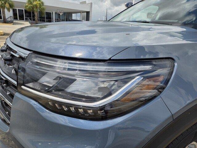 New 2026 Vapor Blue Metallic Ford Active image 10