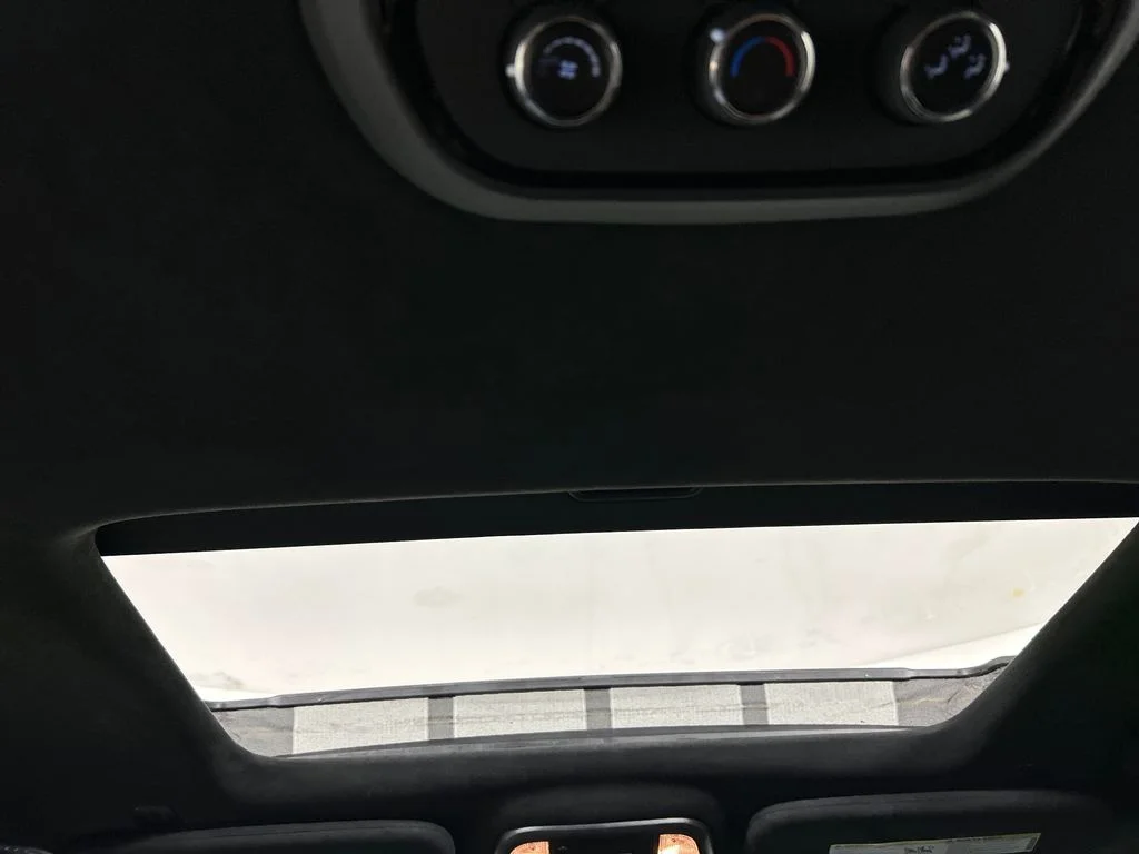 Used 2023 Gray Dodge Citadel image 21